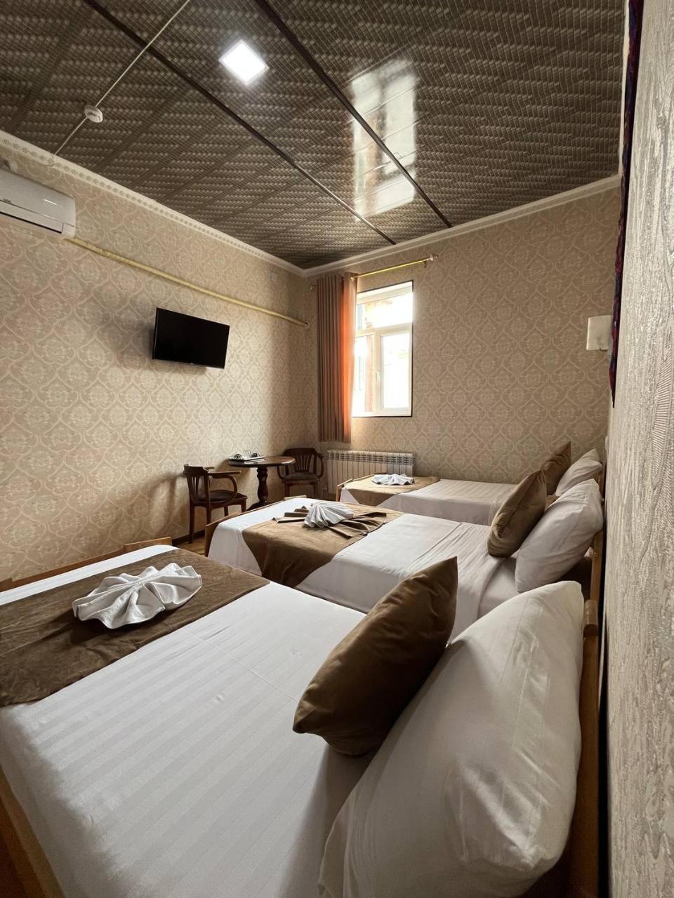 Polvon Ota Hotel Khiva Luaran gambar